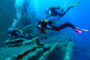 padi wreck diver specialty on the costa blanca