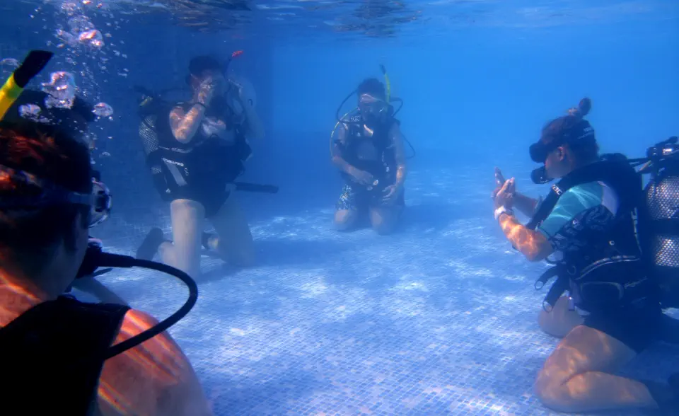 padi open water diver course gallery