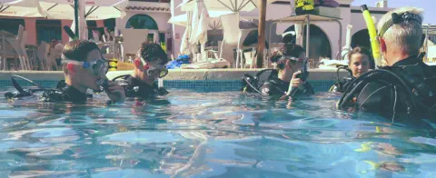 pool session owd course with scubaworld